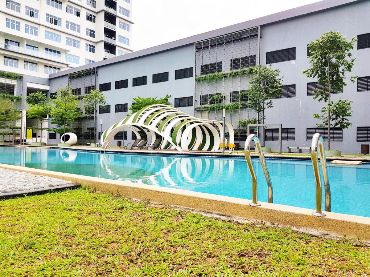 No.1 The Muji @ Puchong Skypod Residence Екстер'єр фото